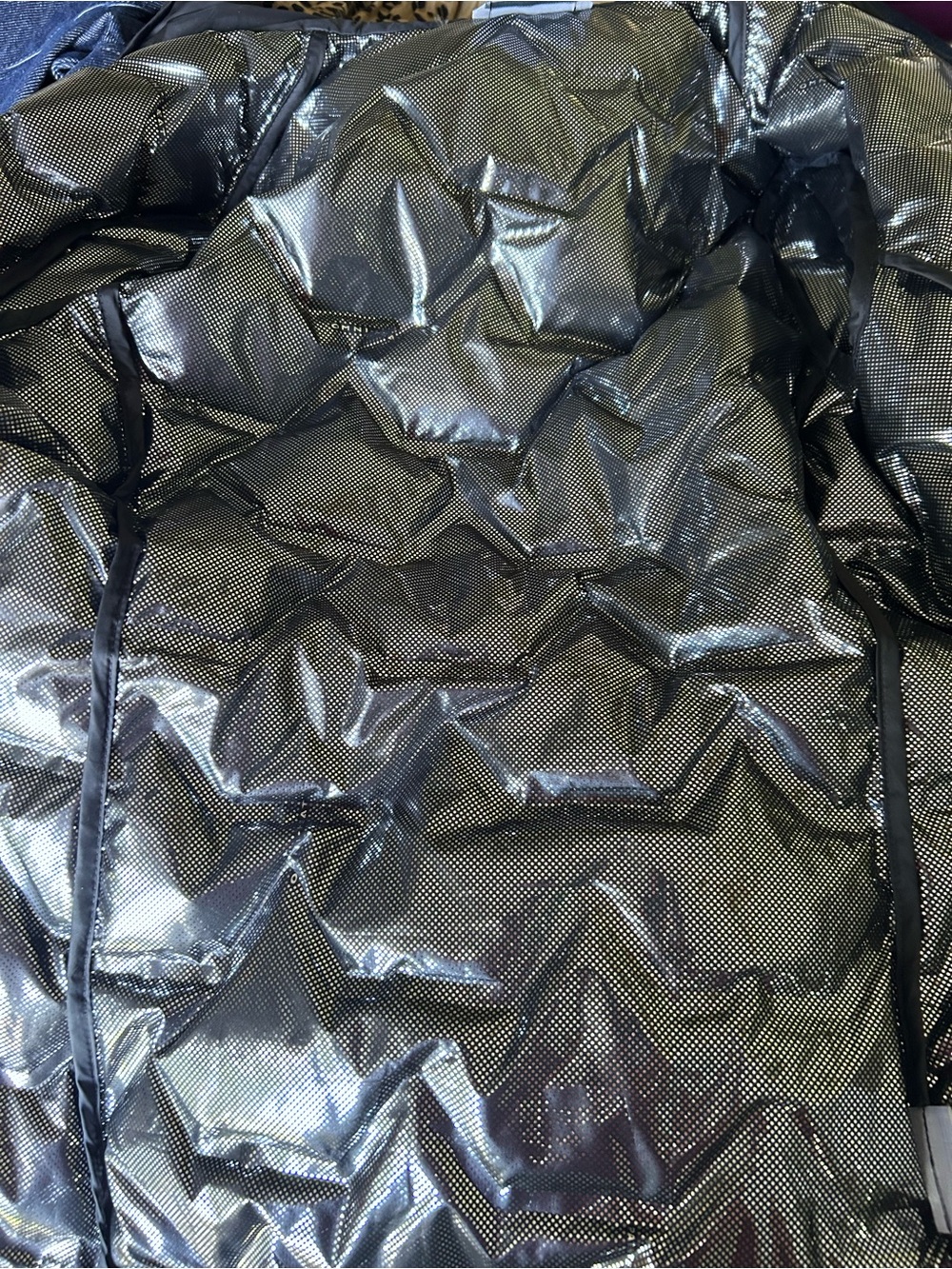 Columbia Black DeltaRidge HeatSeal 650 Down Jacket w/Omni Heat. Size S - Picture 9 of 11
